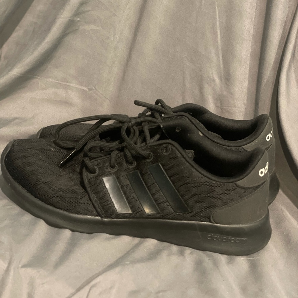 Black Adidas Cloudfoam Sneakers